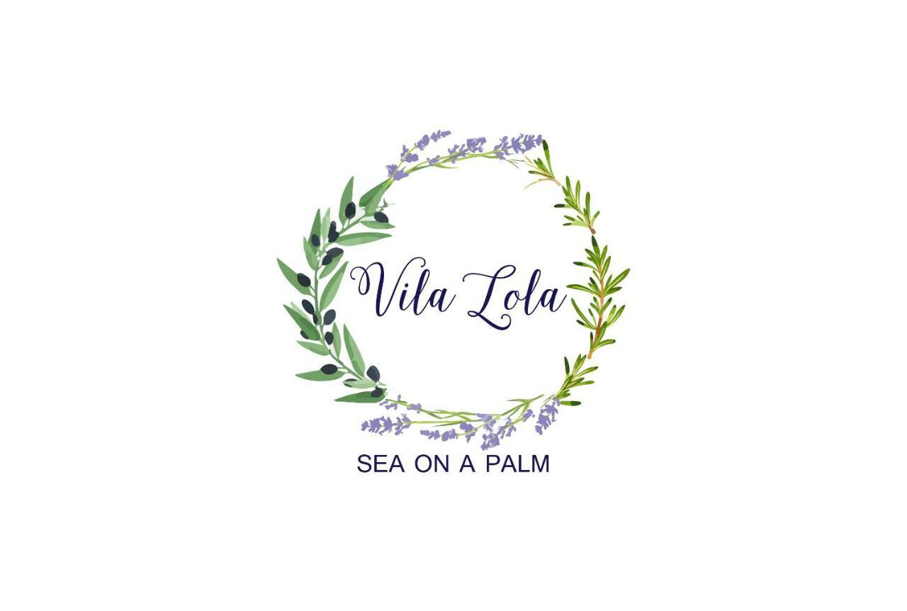 Holiday Home Lola, Sea On A Palm! Heated Pool トロギール エクステリア 写真